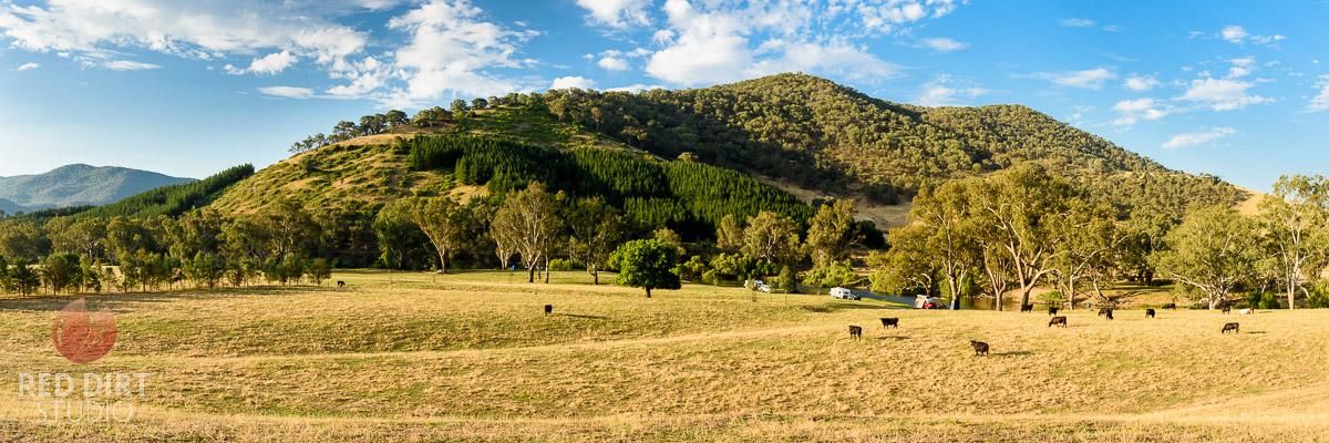 Camping at Gadds Reserve, Upper Murray River near Walwa.